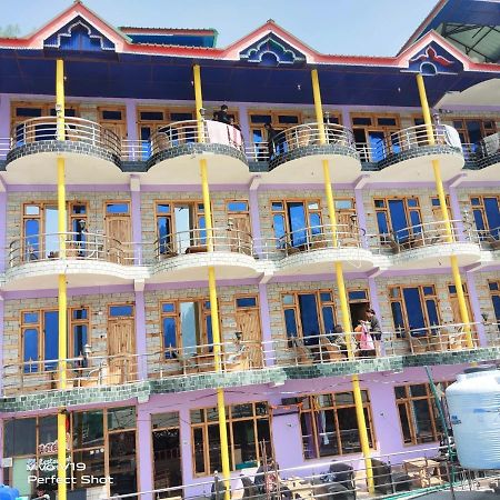 Hotel 19 Tosh Экстерьер фото